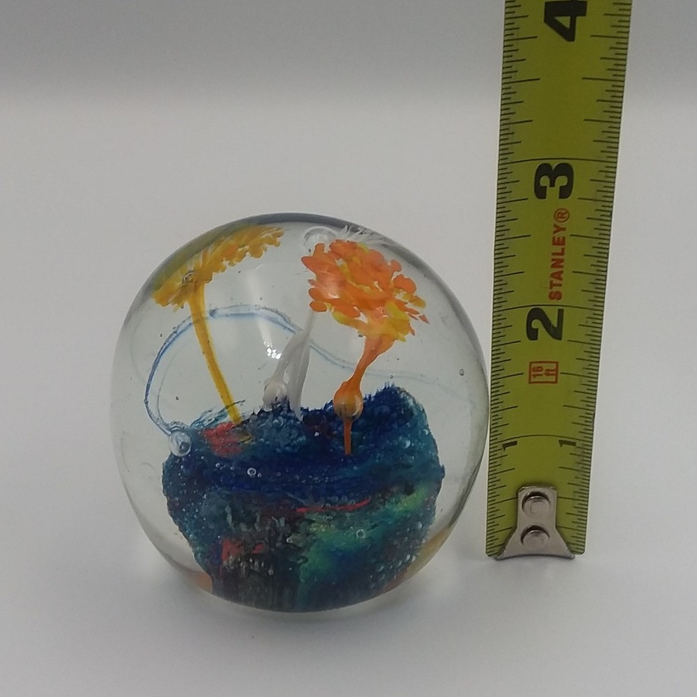 Art Glass Paperweight Floral Design Colorful Home Decor Office‎ Desk Decor - Picture 6 of 7